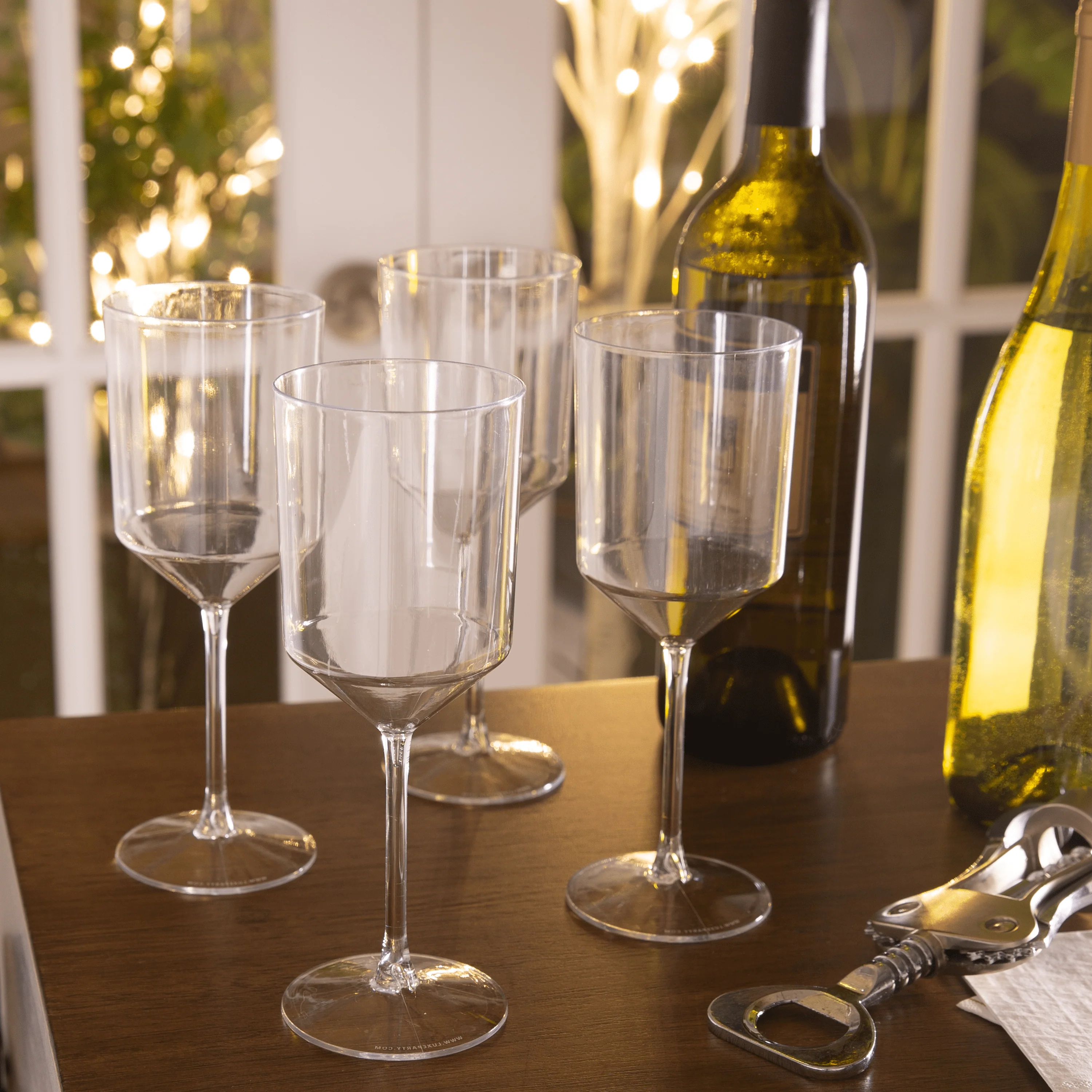 Upscale Clear Plastic Wine Cups | 4 Cups