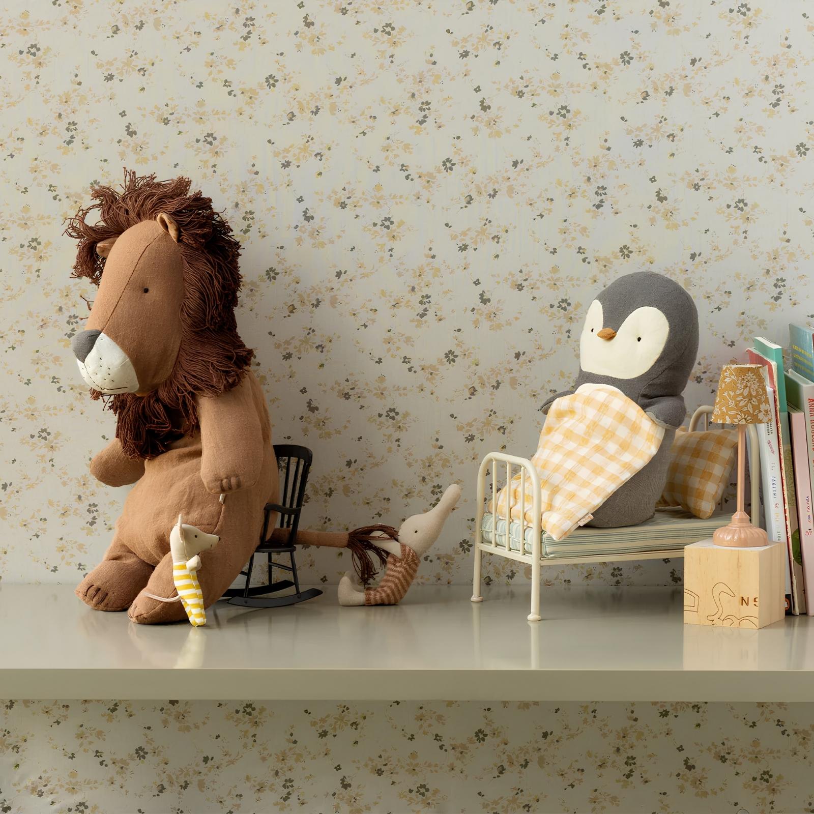 Safari friends Lion Medium