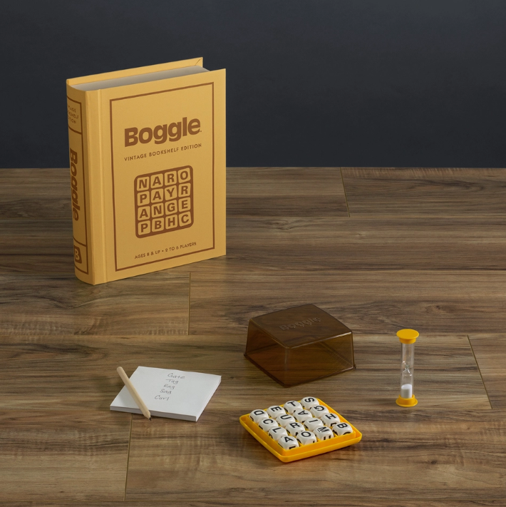 Vintage Game Bookshelf Edition
