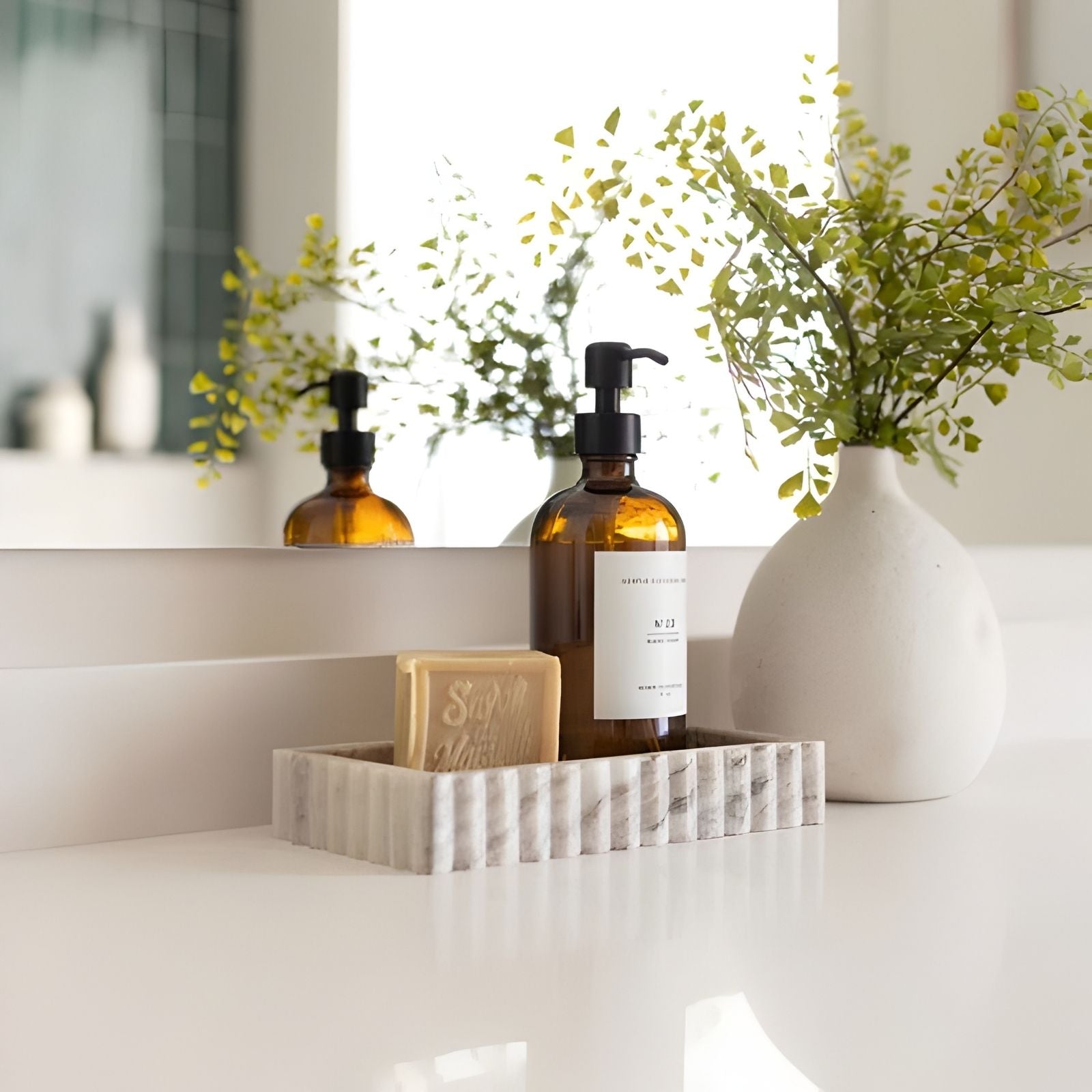 Beige Scalloped Marble Bridge Tray