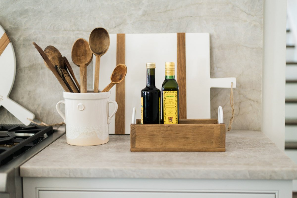 White Mod Rectangular Board - med