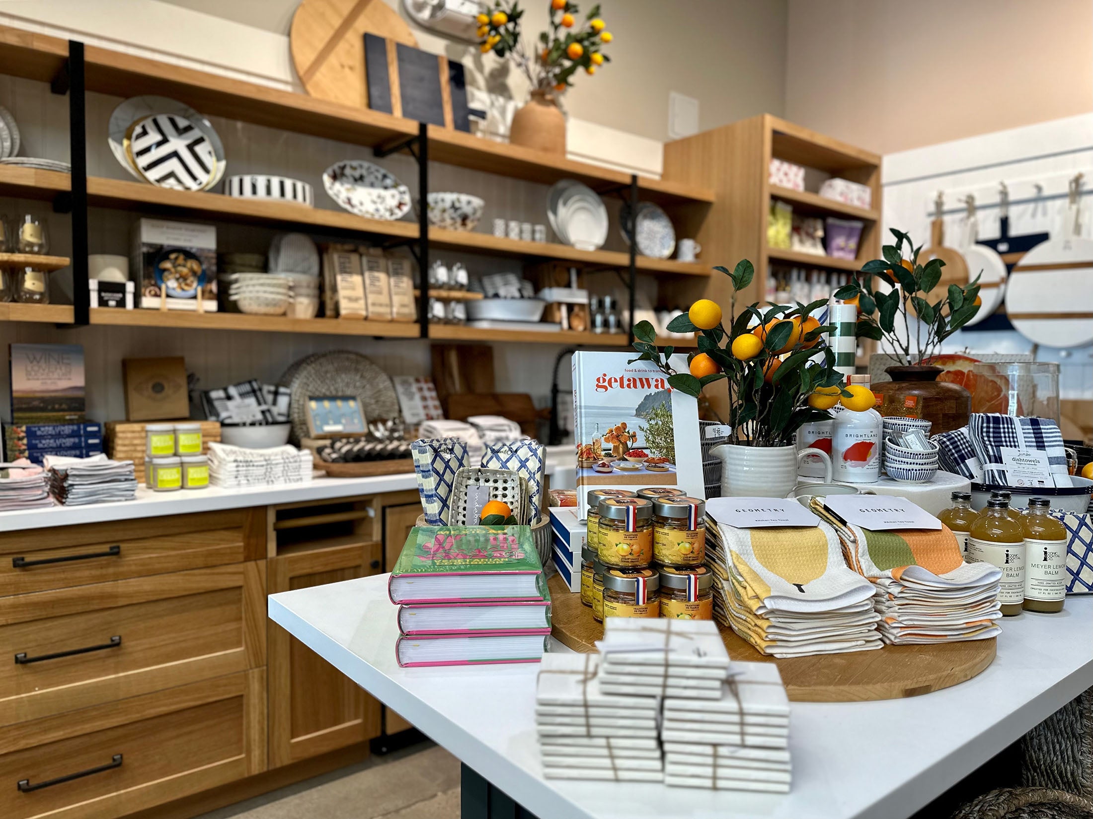 Shop Oil & Vinegar | Pantry Essentials | urbAna