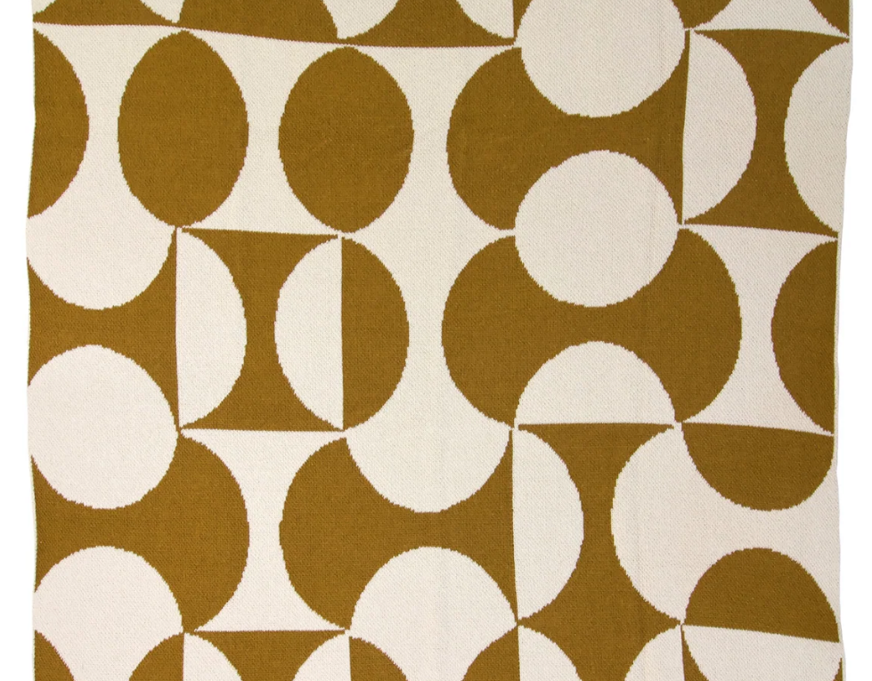 Puzzle Throw in Ochre