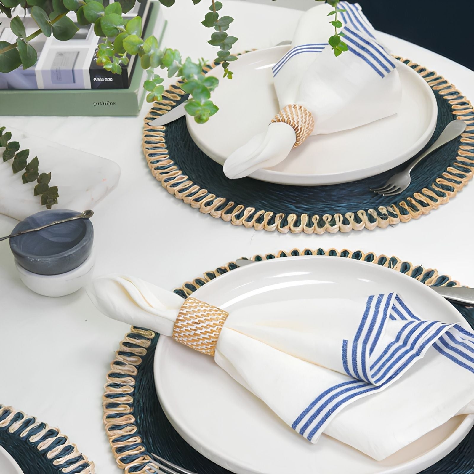 Alsace white & blue napkins- set of 4