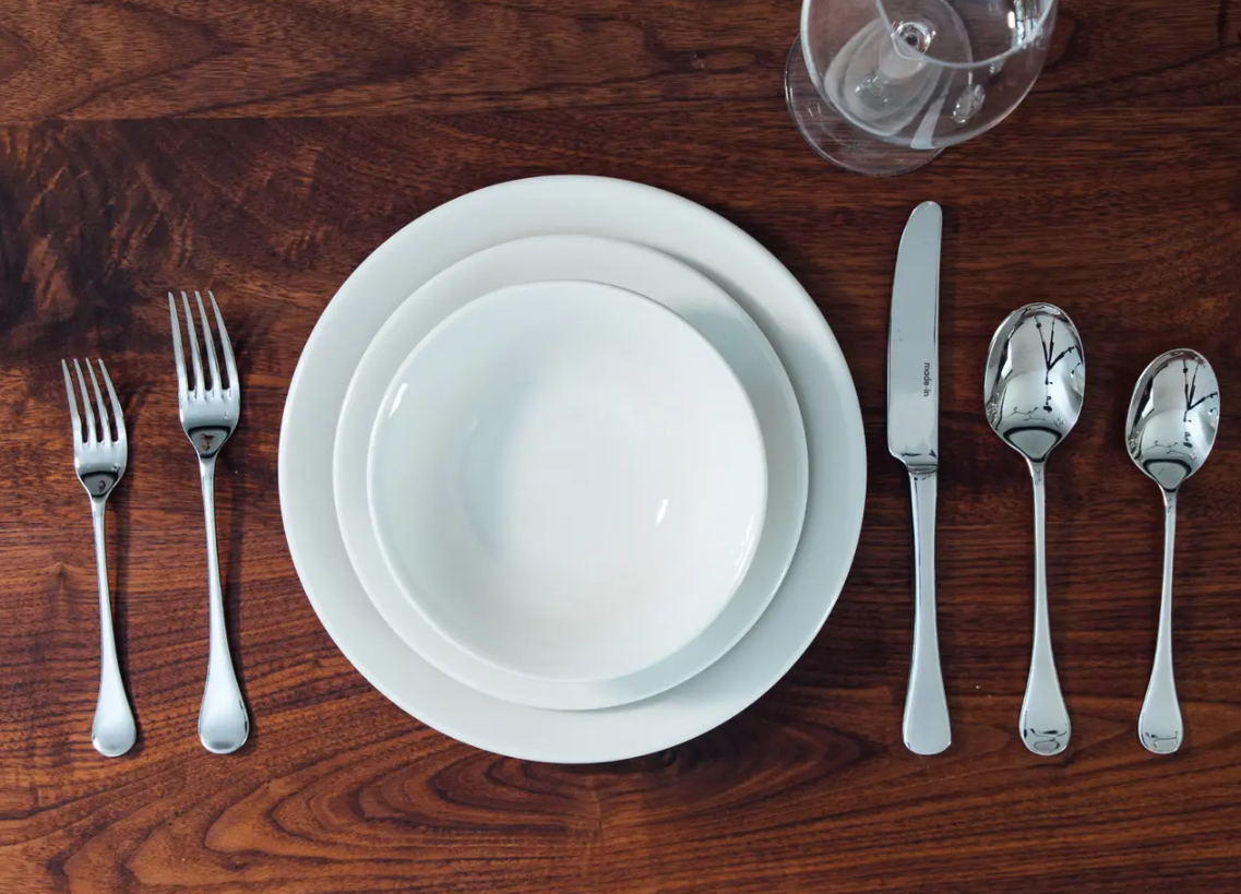 20 Piece Flatware Set