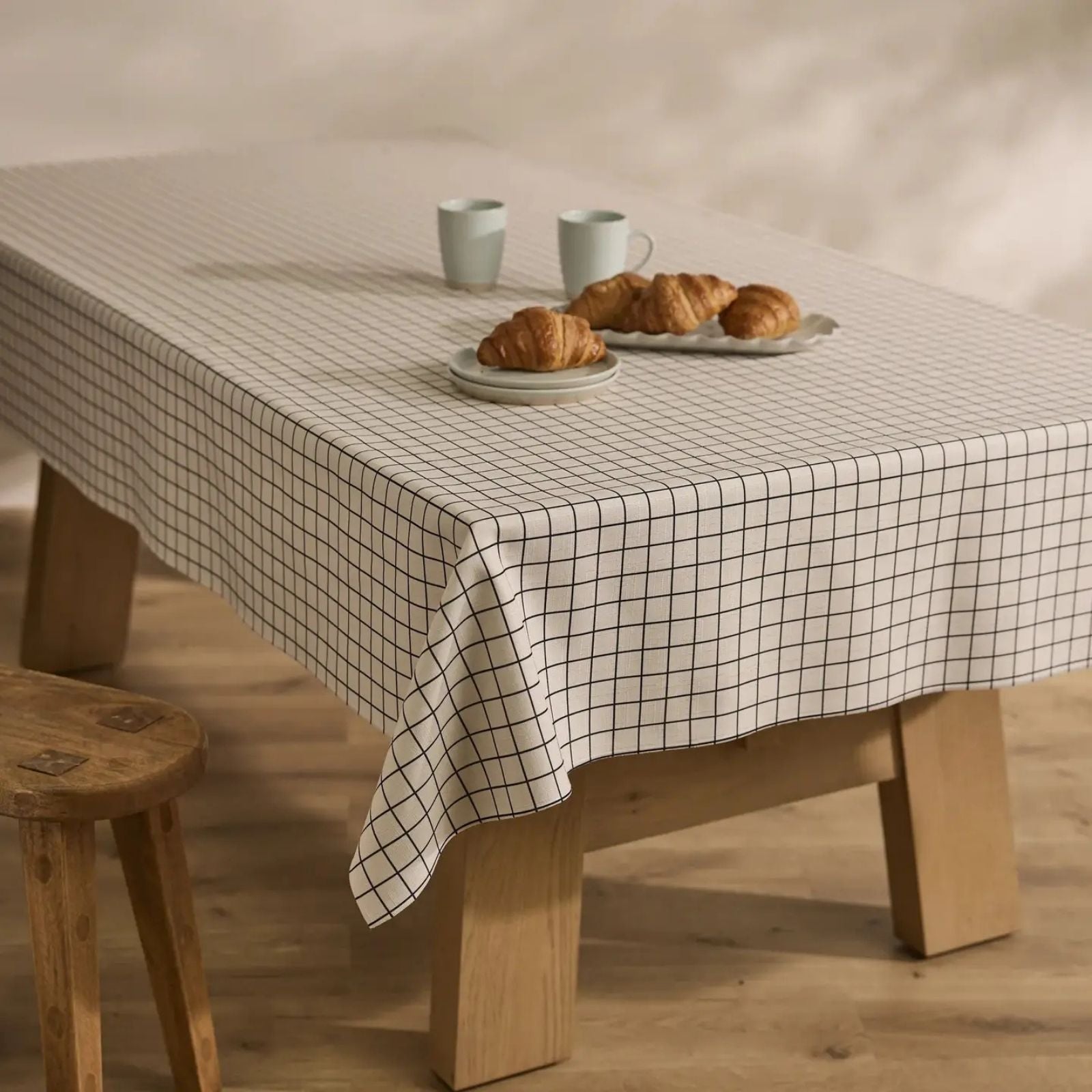 Metro Grid Tablecloth - Large 62" x 108"